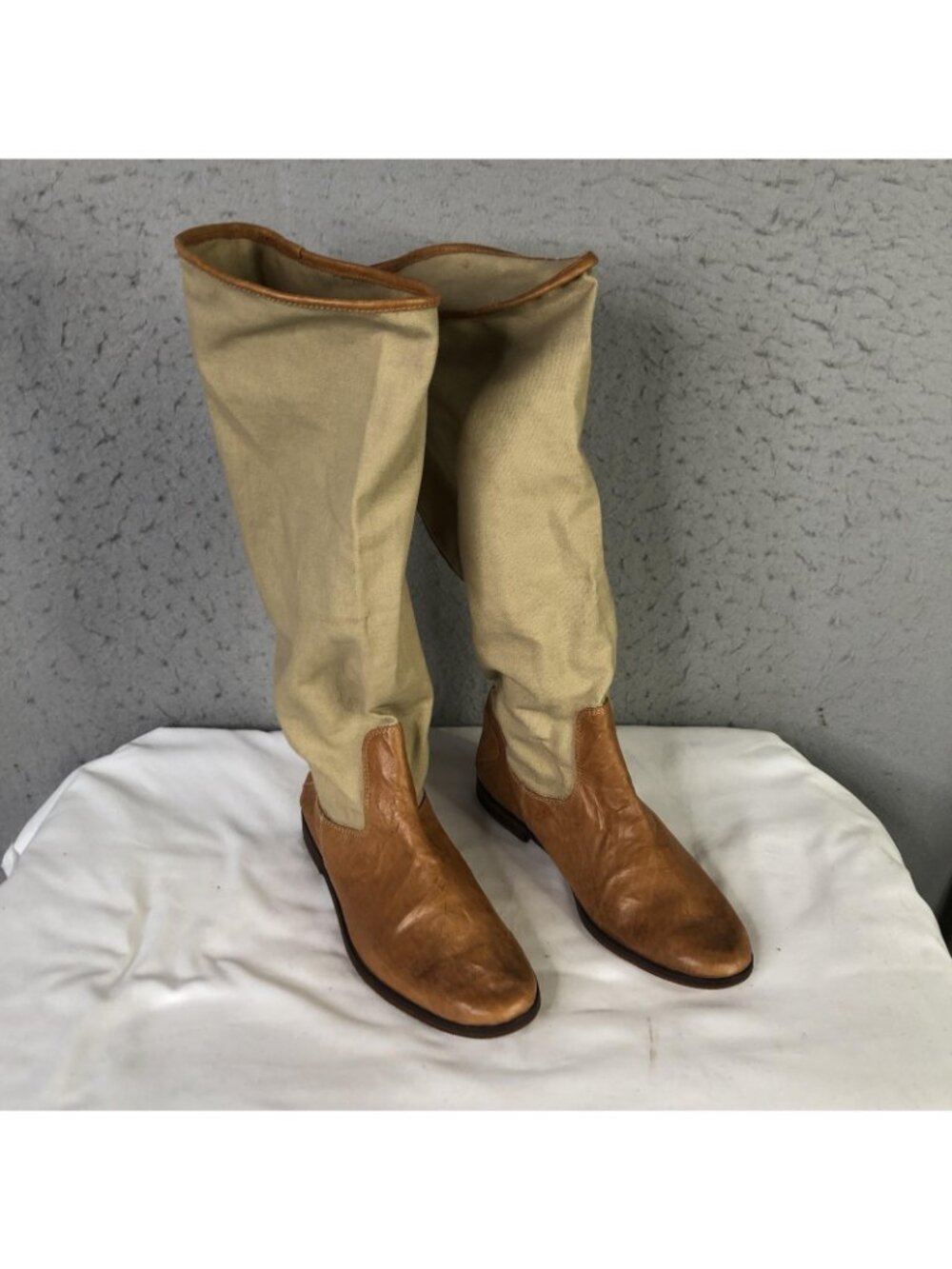 Cento Boots Womens Size 8.5 Beige Leather Canvas Knee High Riding Equestrian